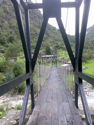 Puente Colgante en Challapampa