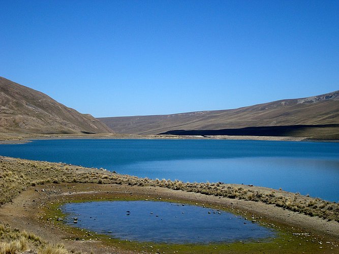 Lago y Represa